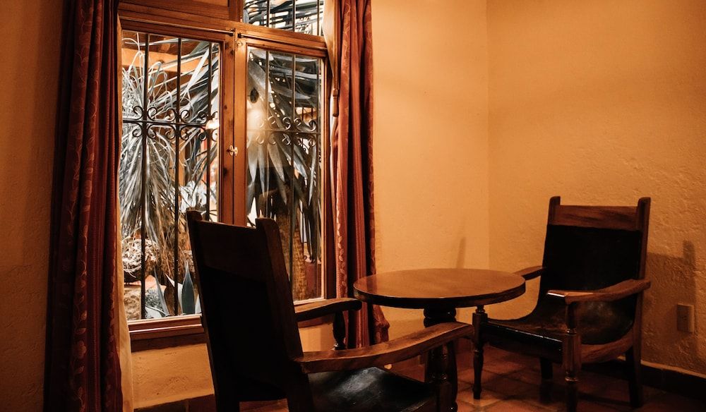 Hotel Diego de Mazariegos Standard Room, 2 Double Beds 5