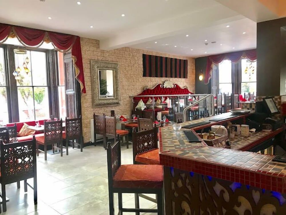 undefined The Pearl Hotel 9