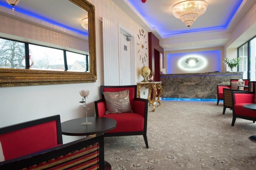 The Pearl Hotel Basic Double Room, Ensuite (Standard Double) 3