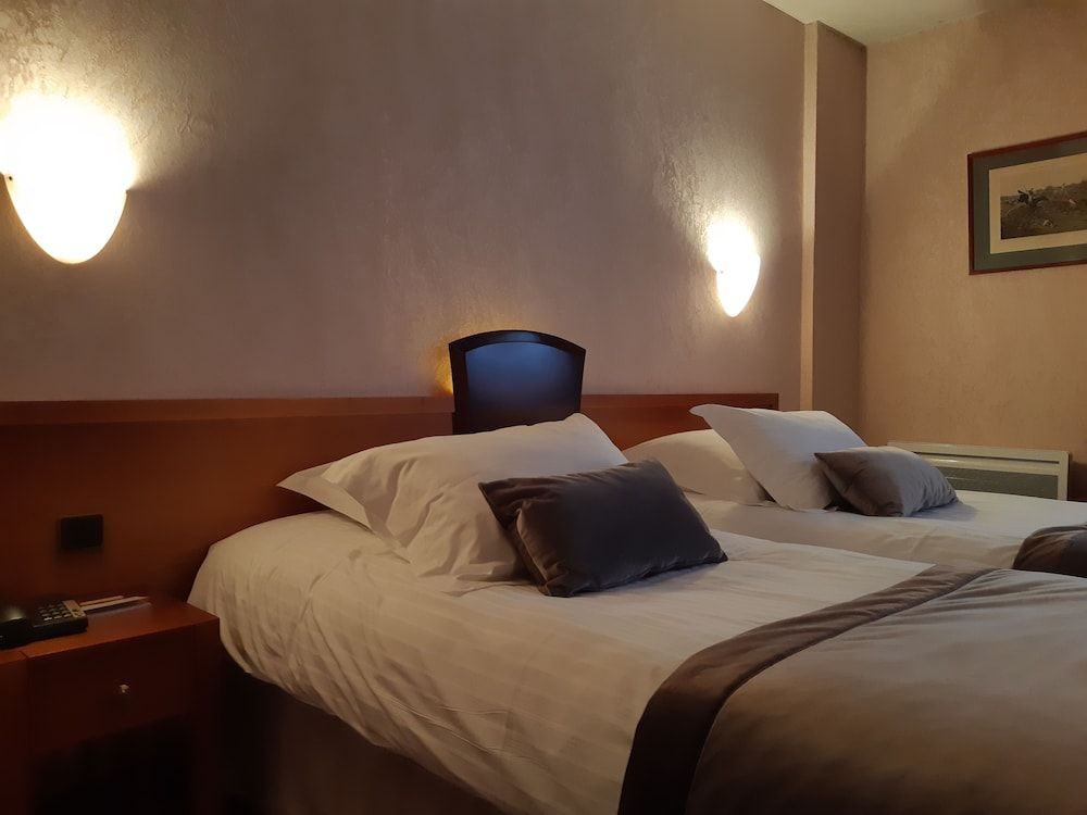 Classic Twin Room