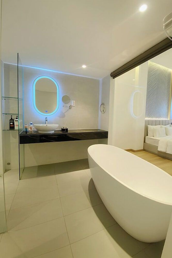 undefined A25 Hotel - 35 Mac Thi Buoi 4