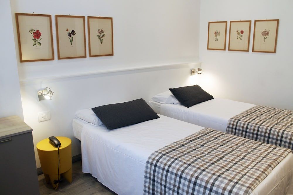 Hotel Bernina Standard Twin Room, 2 Twin Beds