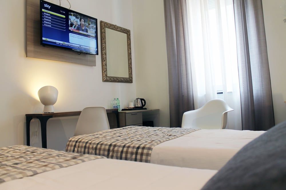 Hotel Bernina Standard Twin Room, 2 Twin Beds 2