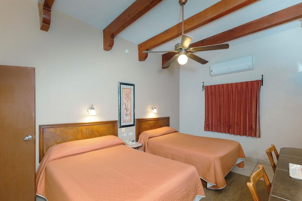 undefined Hotel Suites Kino 4