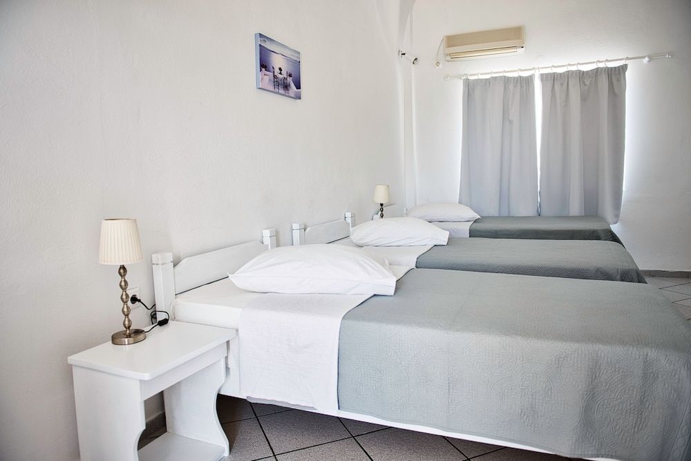 undefined Caldera View Resort - Adults Only 3