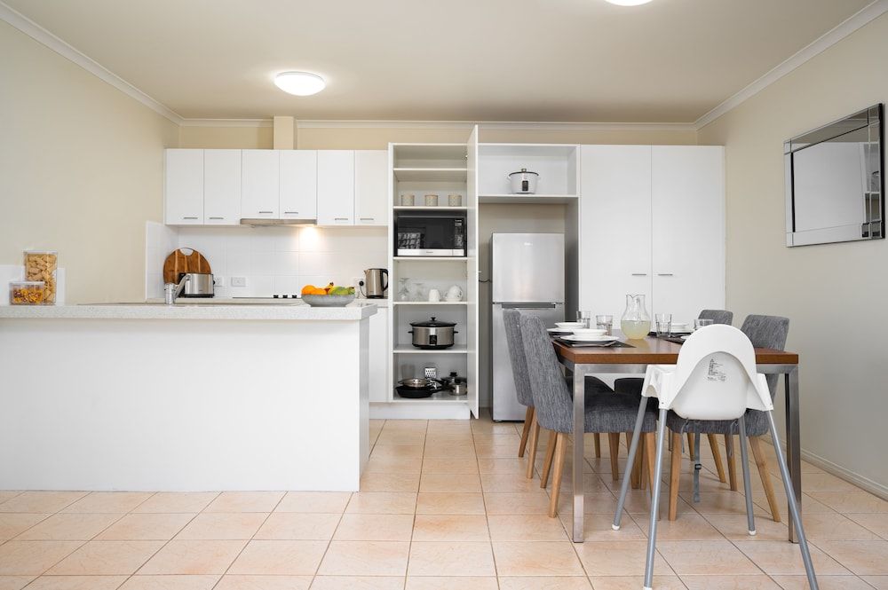 Aligned Corporate Residences Kew One Bedroom Residence 3