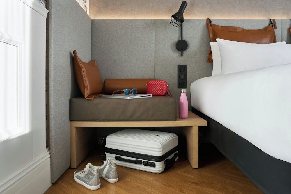 Moxy Paris La Villette Moxy Queen Room 2