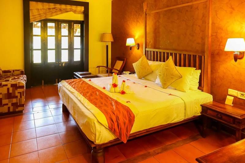 Superior Land Cottage