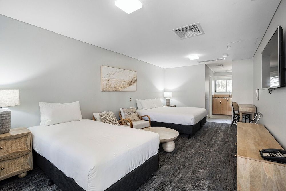 City Golf Club Motel Executive King and Single