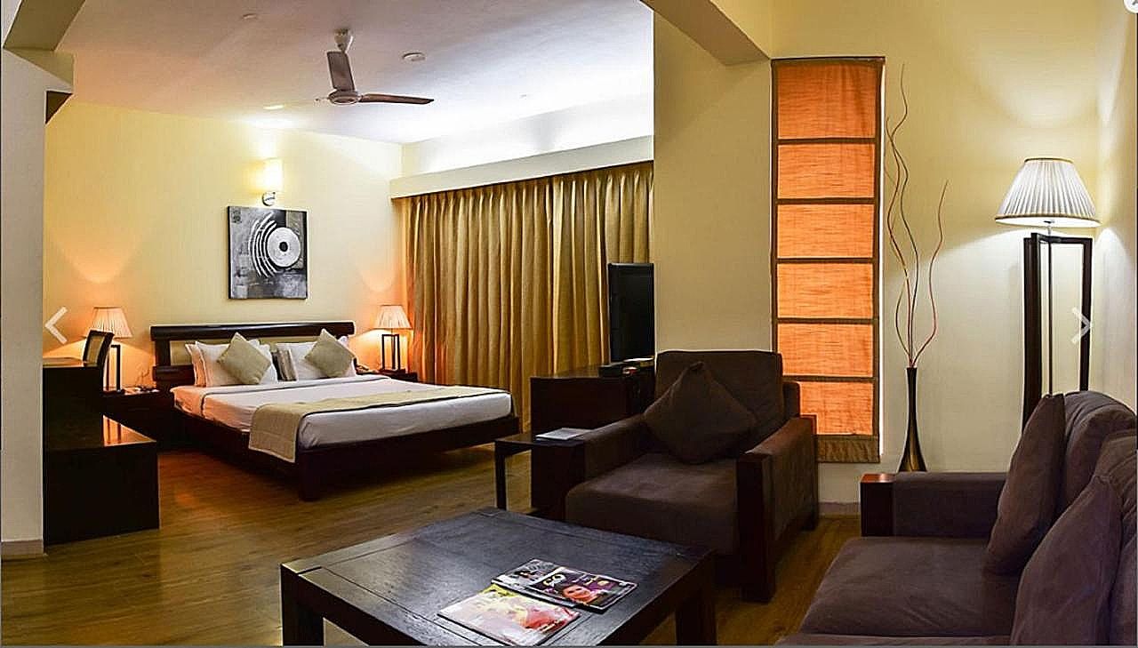 Inventree Hotel Pune Suite Room 2
