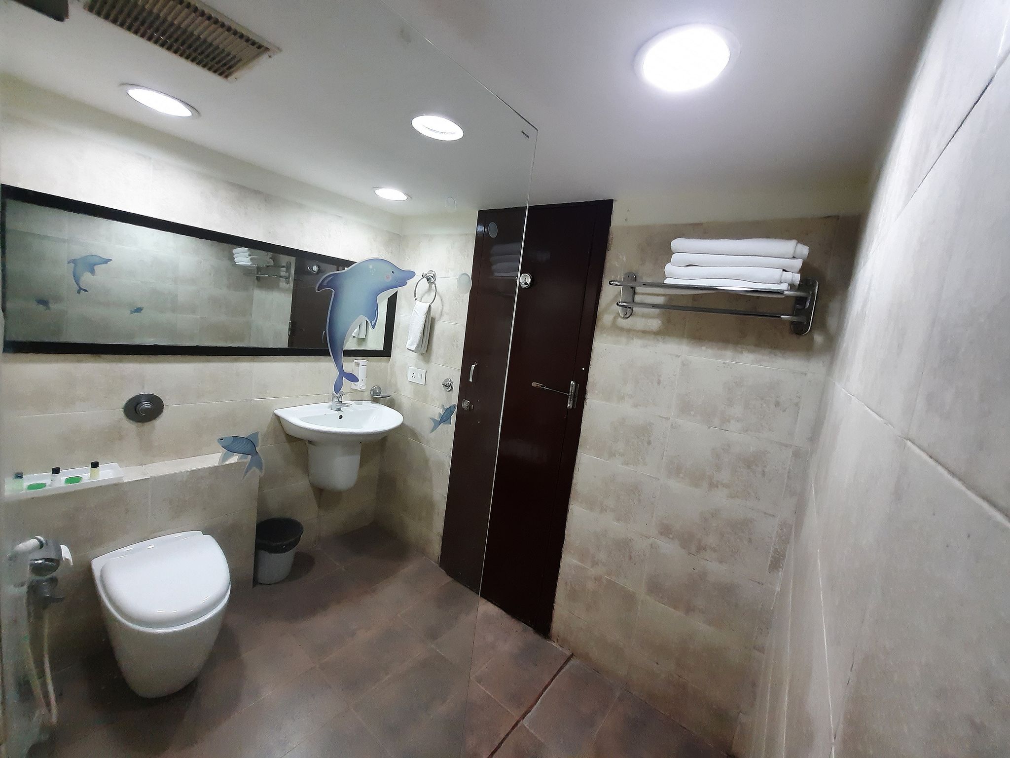 Inventree Hotel Pune Suite Room 3