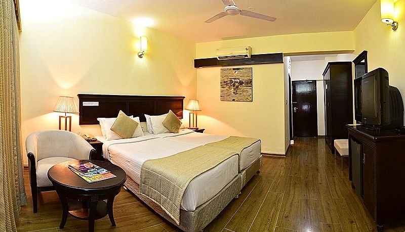 Inventree Hotel Pune Deluxe Room 2