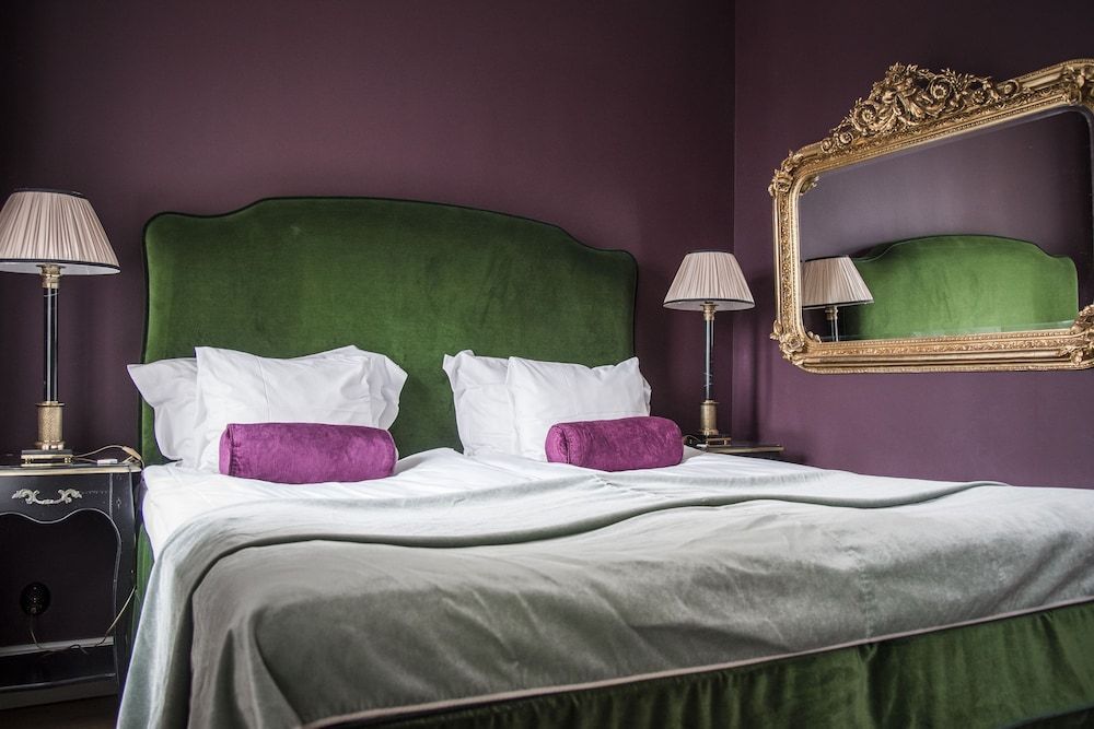 Superior Double Room, City View