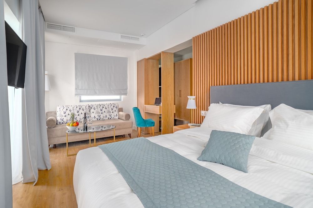 Glyfada Riviera Hotel