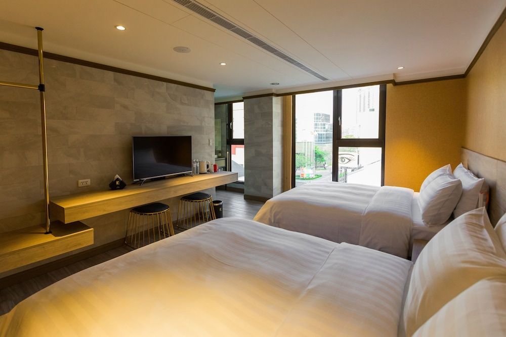 Q21 Hotel