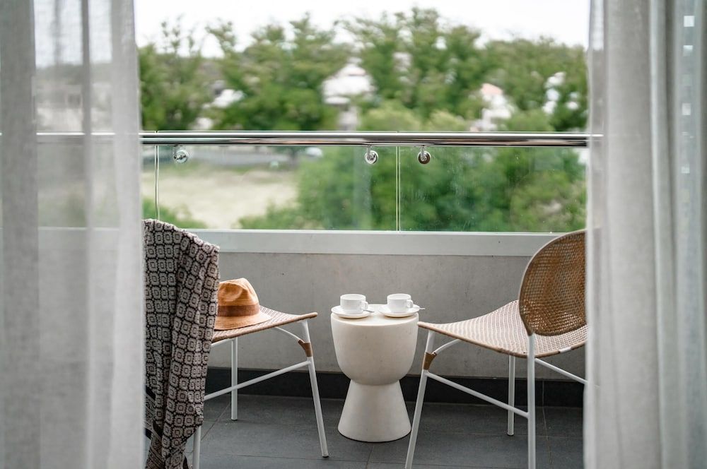 Oaks Vue Suites Geelong Deluxe Apartment, 2 Bedrooms, Bay View 9