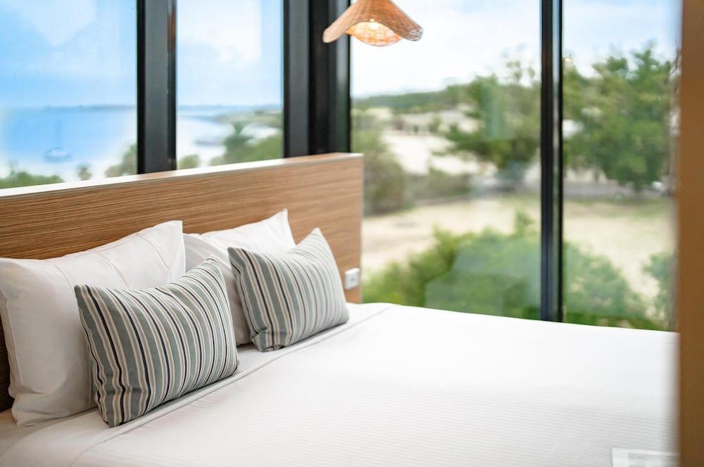 Oaks Vue Suites Geelong Deluxe Apartment, 2 Bedrooms, Bay View 5