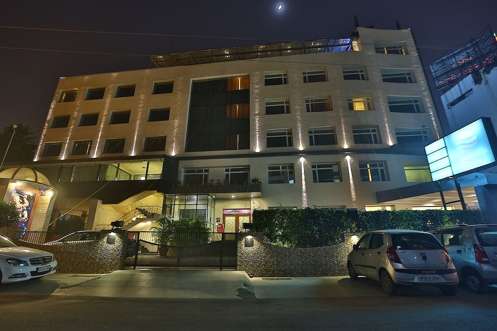 Hotel Exterior