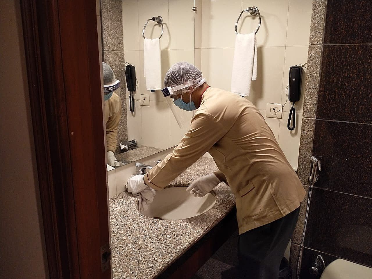 Comfort Inn Deluxe Double or Twin Room 7