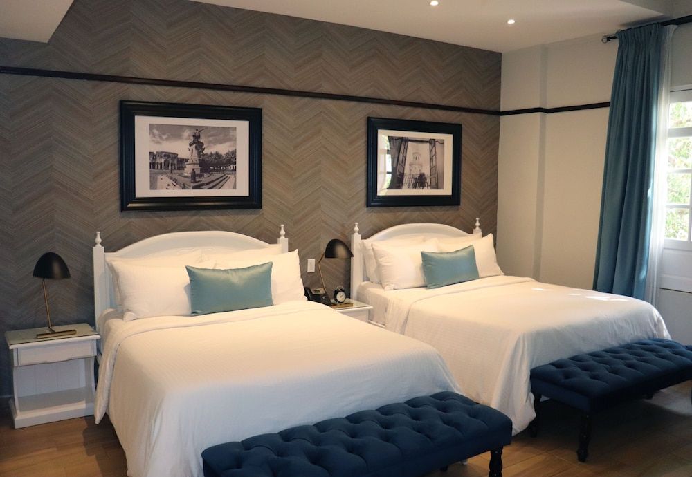 Junior Suite, City View