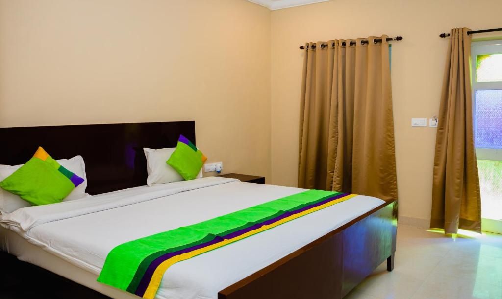 Treebo Trend The Marwar Hotel & Gardens Jodhpur Mahagony 5