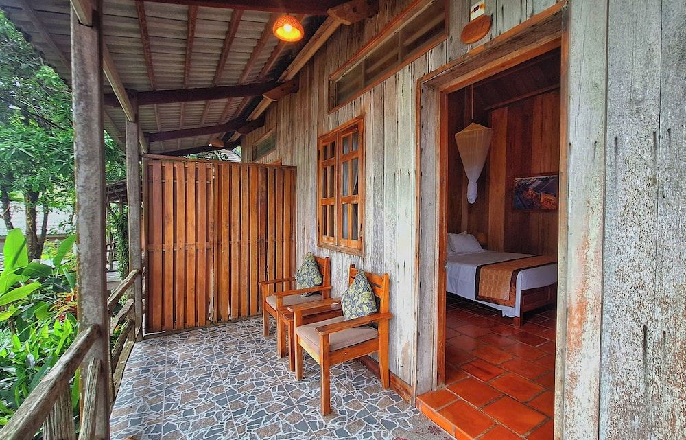 Ancarine Beach Resort Bungalow, Partial Sea View 6