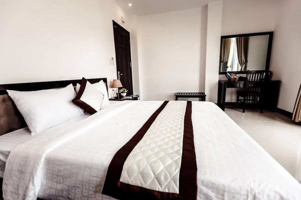 undefined Night Sky Hotel 8