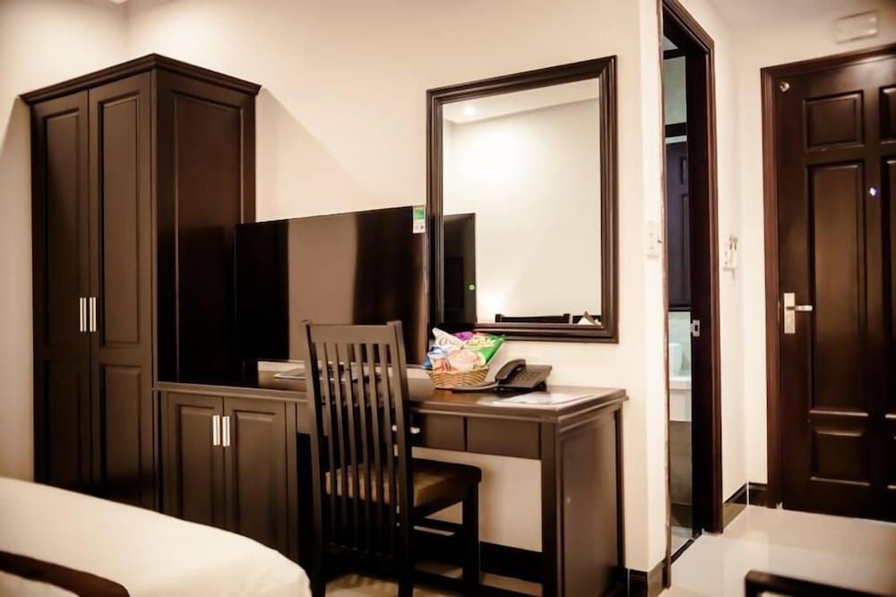 Night Sky Hotel Superior Room, 1 Double Bed, City View 5