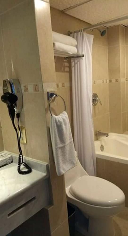 Best Western Toluca Suite, 1 King Bed 13