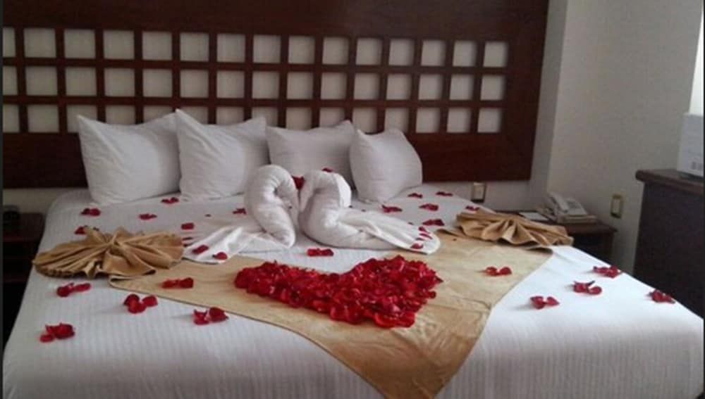 Best Western Toluca Suite, 1 King Bed 4