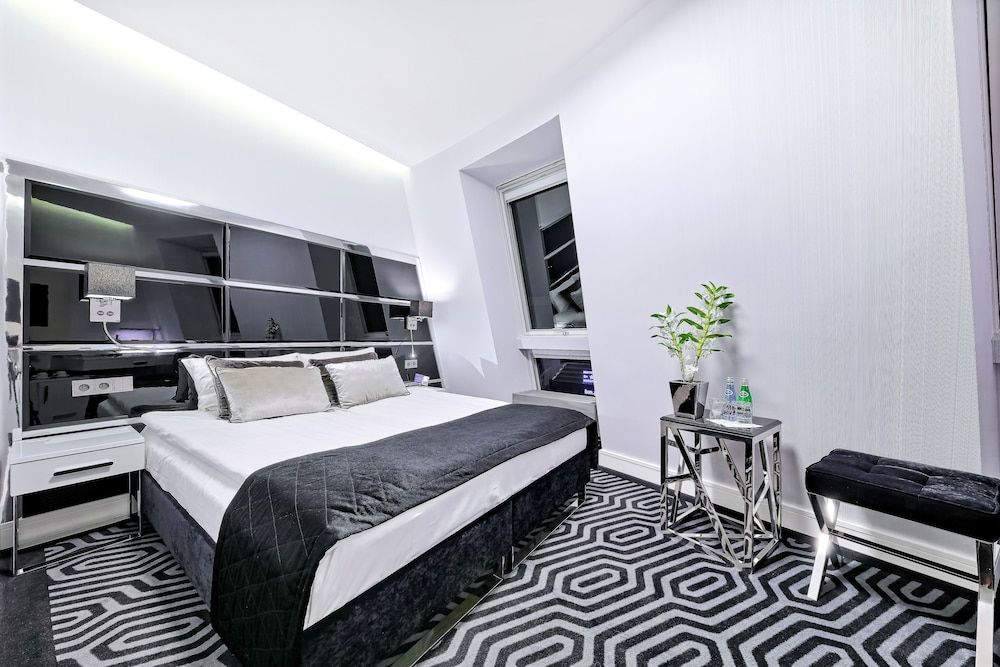 Bayjonn Boutique Hotel Double  or Twin Deluxe PREMIUM 3