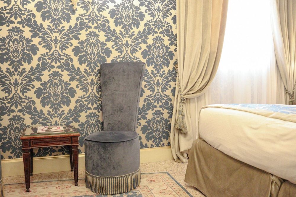 Hotel Ai Cavalieri di Venezia Classic Double or Twin Room 28