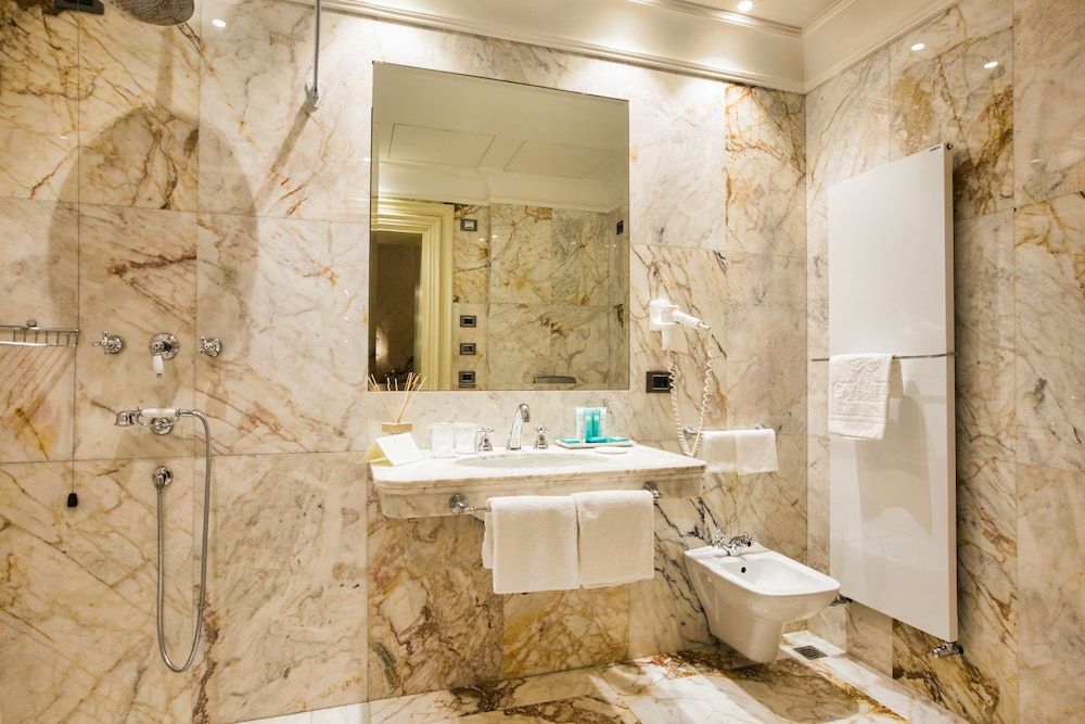 Hotel Ai Cavalieri di Venezia Comfort Double or Twin Room, Ground Floor 8