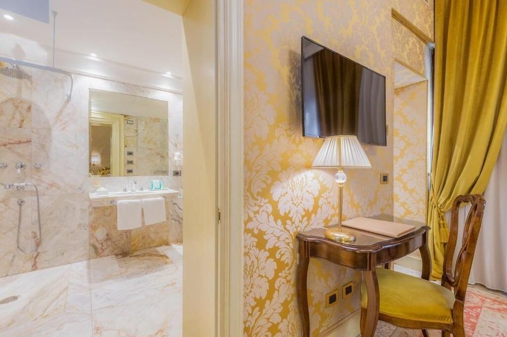 Hotel Ai Cavalieri di Venezia Comfort Double or Twin Room, Ground Floor 6