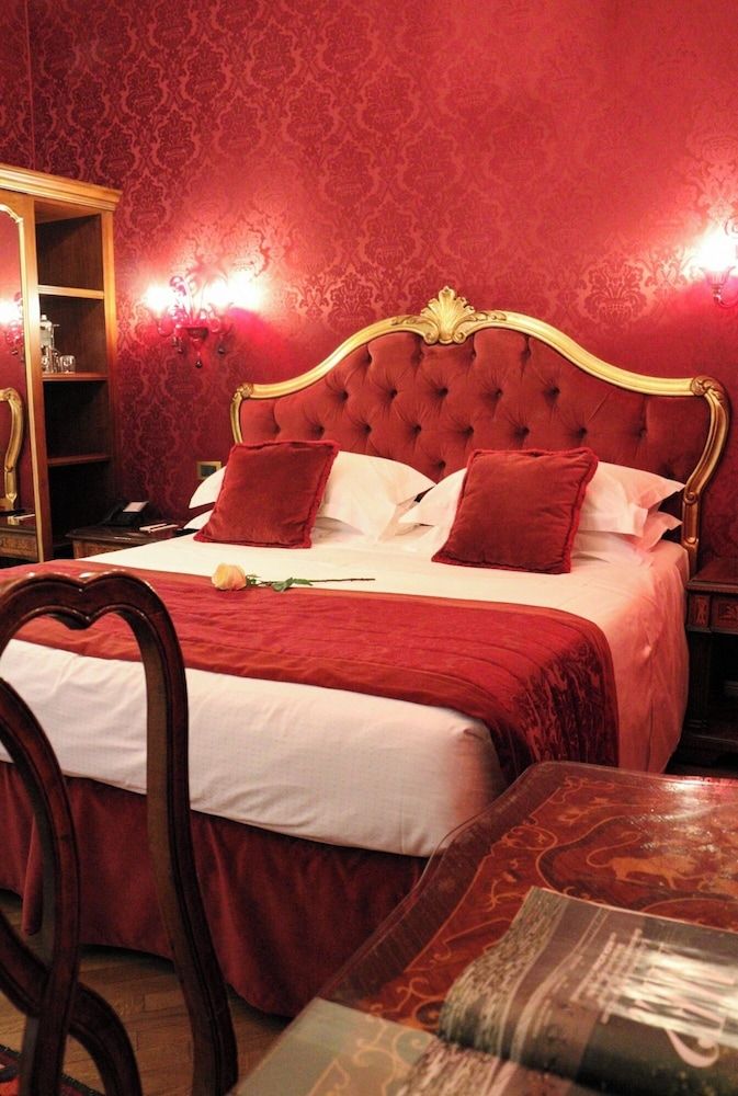 Hotel Ai Cavalieri di Venezia Classic Double or Twin Room 16