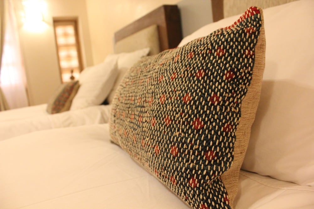 1st Gate Home - Fusion Deluxe Double Room 3