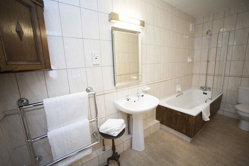 The Lion Hotel Shrewsbury Superior Room 3