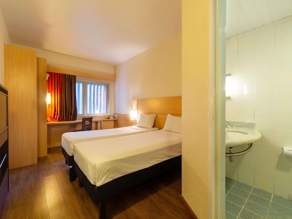 Standard Room, 2 Twin Beds