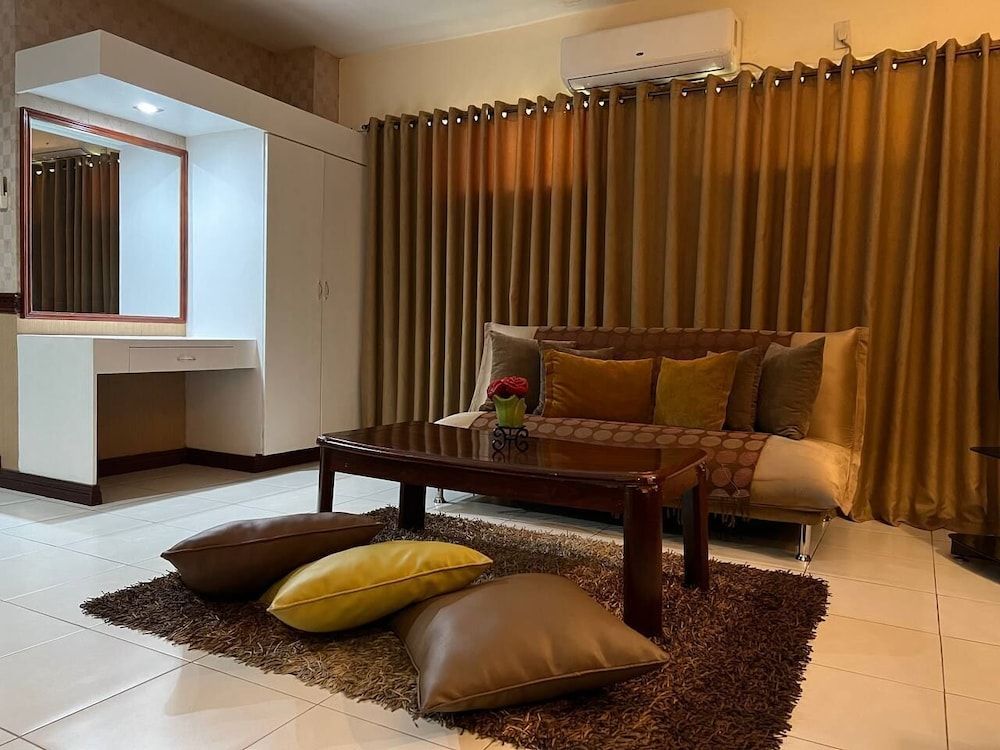 Subic Residencias Suite (( A )) 12