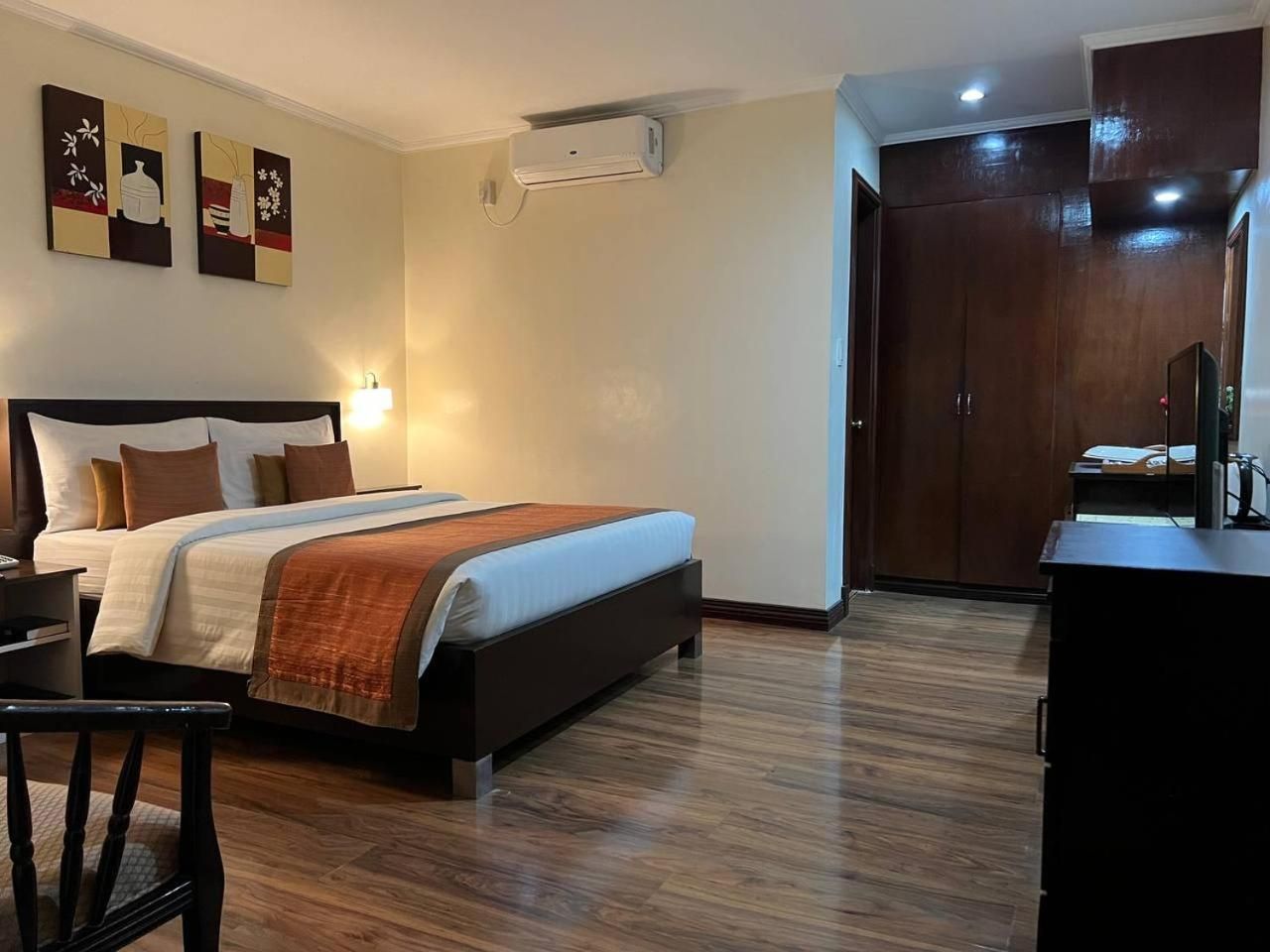 Standard Deluxe Room