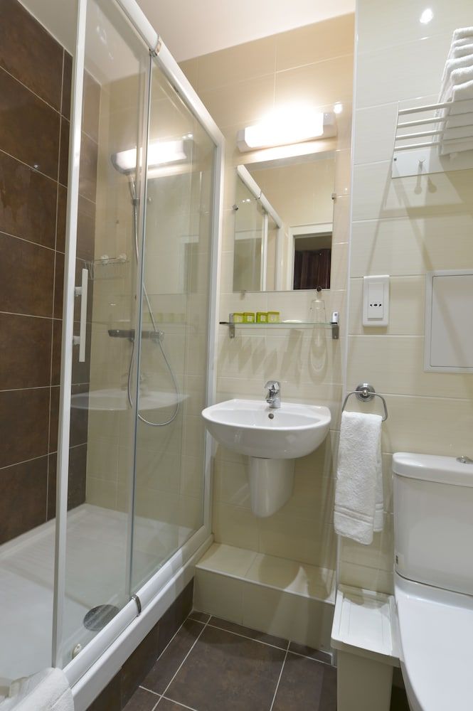 Hotel du Quai de Seine Double Room 8