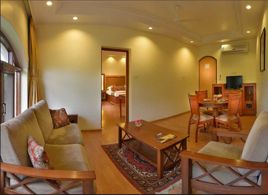 Cama Rajputana Club Resort Superior Room 13