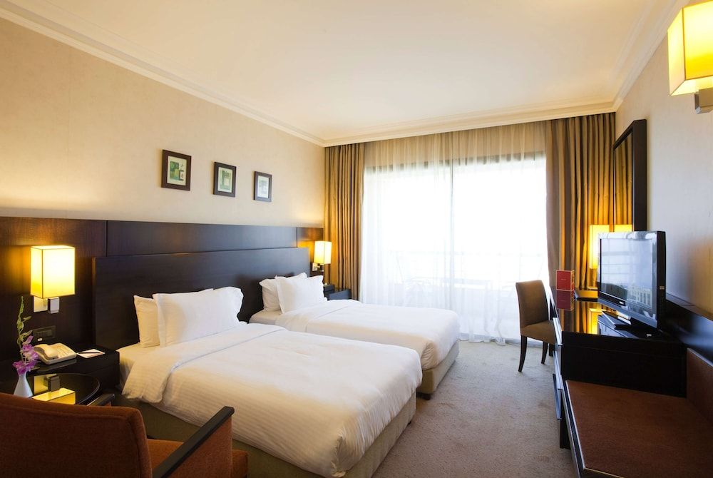 Ramada Plaza by Wyndham Beirut Raouche Classic Room, 1 Twin Bed