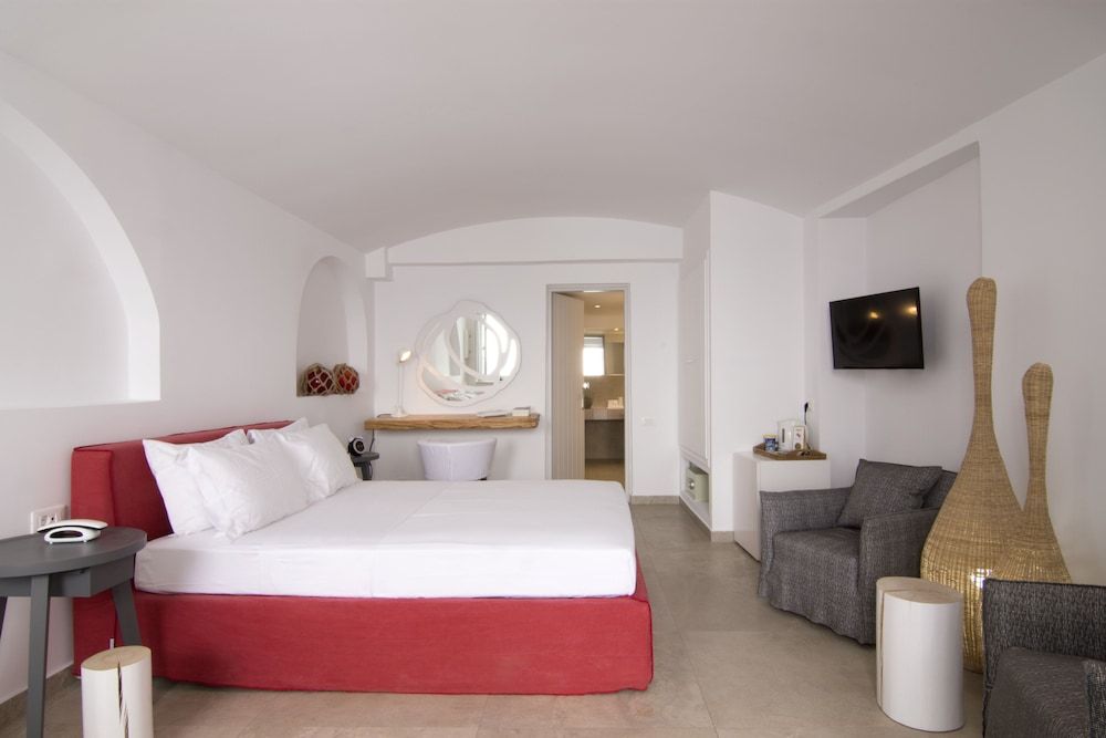 undefined Santorini Secret Suites & Spa 7