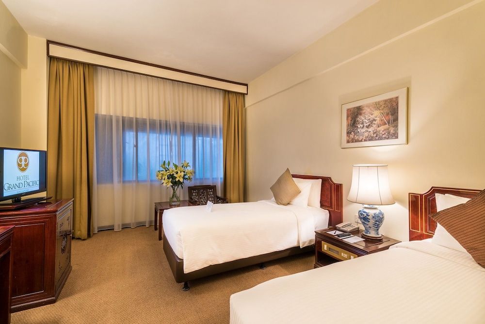 Deluxe Triple Room - Either 3 Single Beds OR 1 Double and 1 Single Bed
