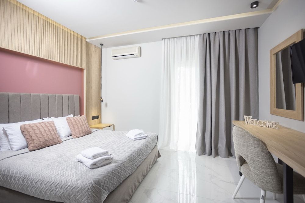 Grand Double Room, Garden View