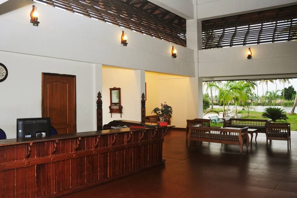 undefined Manor Back Water Resort 2