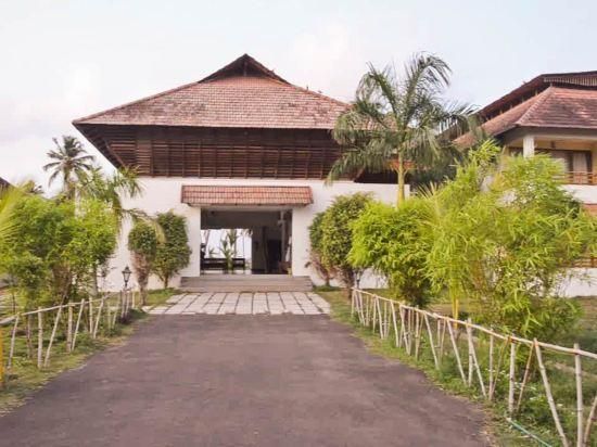 undefined Manor Back Water Resort 10