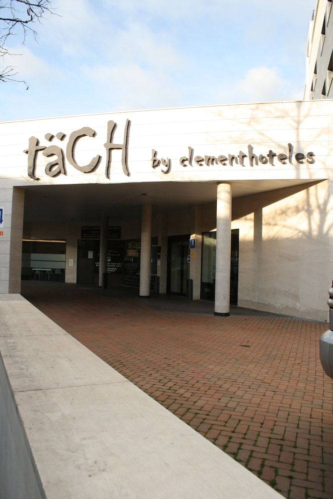 undefined Hotel Tach Madrid Airport 6