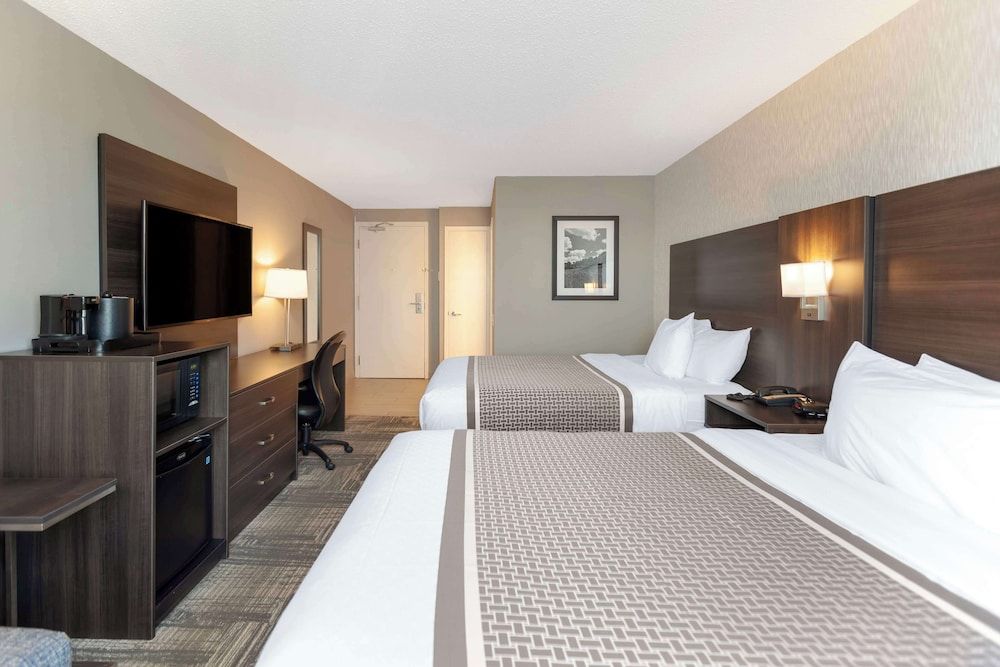 Standard Room, 2 Queen Beds, Refrigerator & Microwave, Tower (Refrigerator & Microwave)